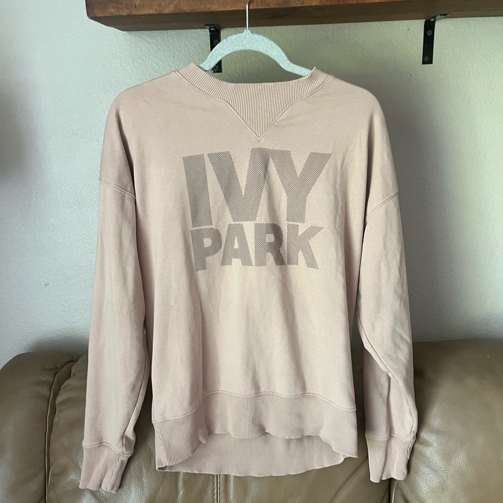 Ivy Park Women's tan Sweater